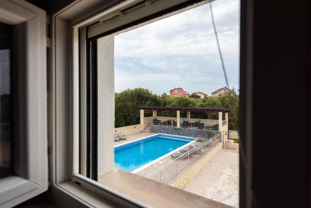 Apartments Karen Винишче Номер фото