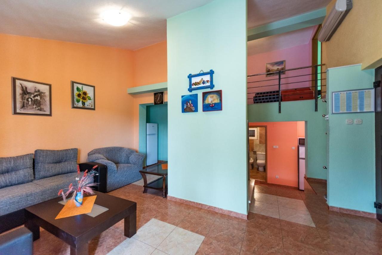 Apartments Karen Винишче Номер фото